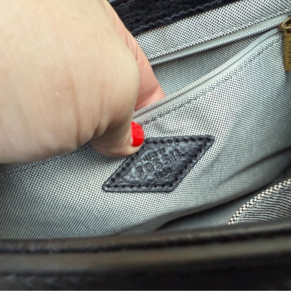 Fossil Wiley Saddle Black Leather Flap Shoulder Handbag - Picture 9 of 10